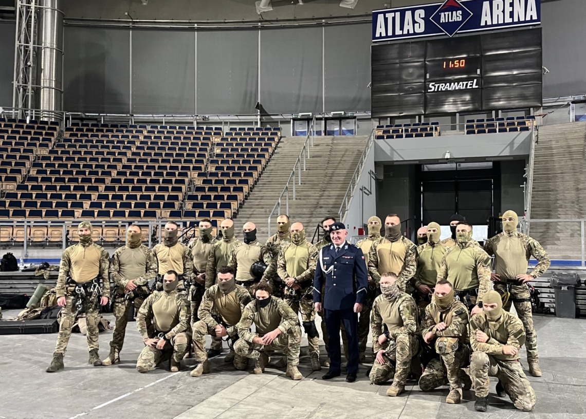 Łódź: Kontrterroryści doskonalili swoje umiejętności w Atlas Arenie