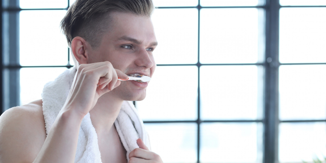 Szczoteczka soniczna dla delikatnych dziąseł – jak wybrać najlepszy model?