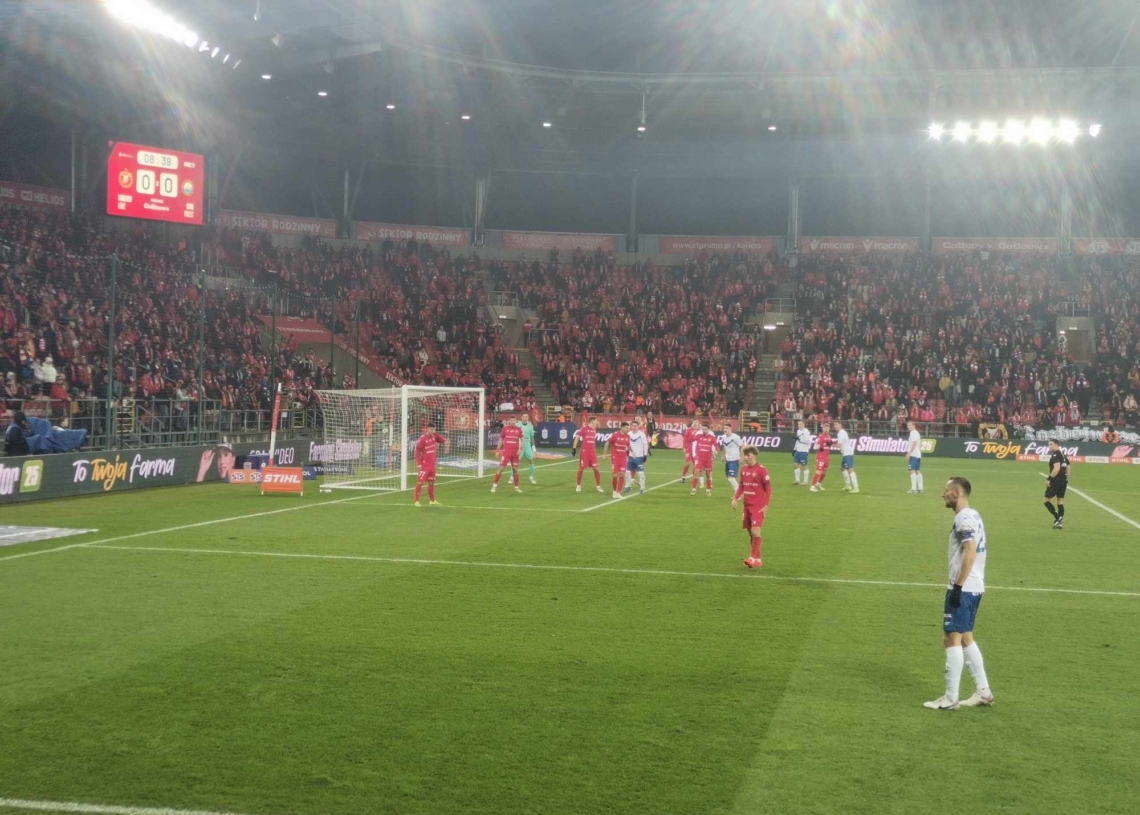 Trzy punkty na koniec piłkarskiego roku. Widzew Łódź - Stal Mielec 2:1 1 Widzew Łódź - Stal Mielec