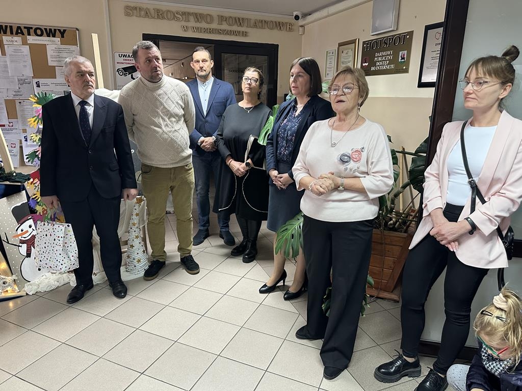 Wystawa prac osób z niepełnosprawnościami w Wieruszowie