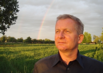 Powrót „Radia Nocą”. Mariusz Woźniczka ponownie na antenie Radia Łódź [PODCAST]