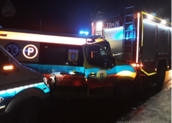 Wypadek-domino pod Piotrkowem Trybunalskim. Uwaga na warunki pogodowe