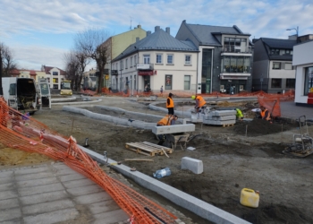 Budowa ronda w Zduńskiej Woli. Jeszcze w 2024 r. ma być częściowo przejezdne
