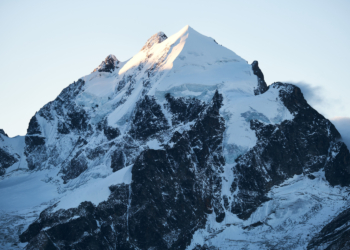Taki jest świat. Jak się zdobywa Mount Everest? [PODCAST]