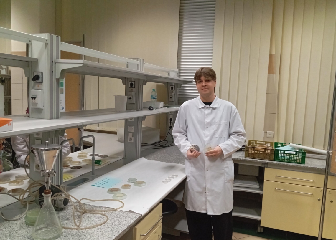 Noc Biologów. Wiedza i zabawa dla wszystkich ciekawych świata [ZDJĘCIA]
