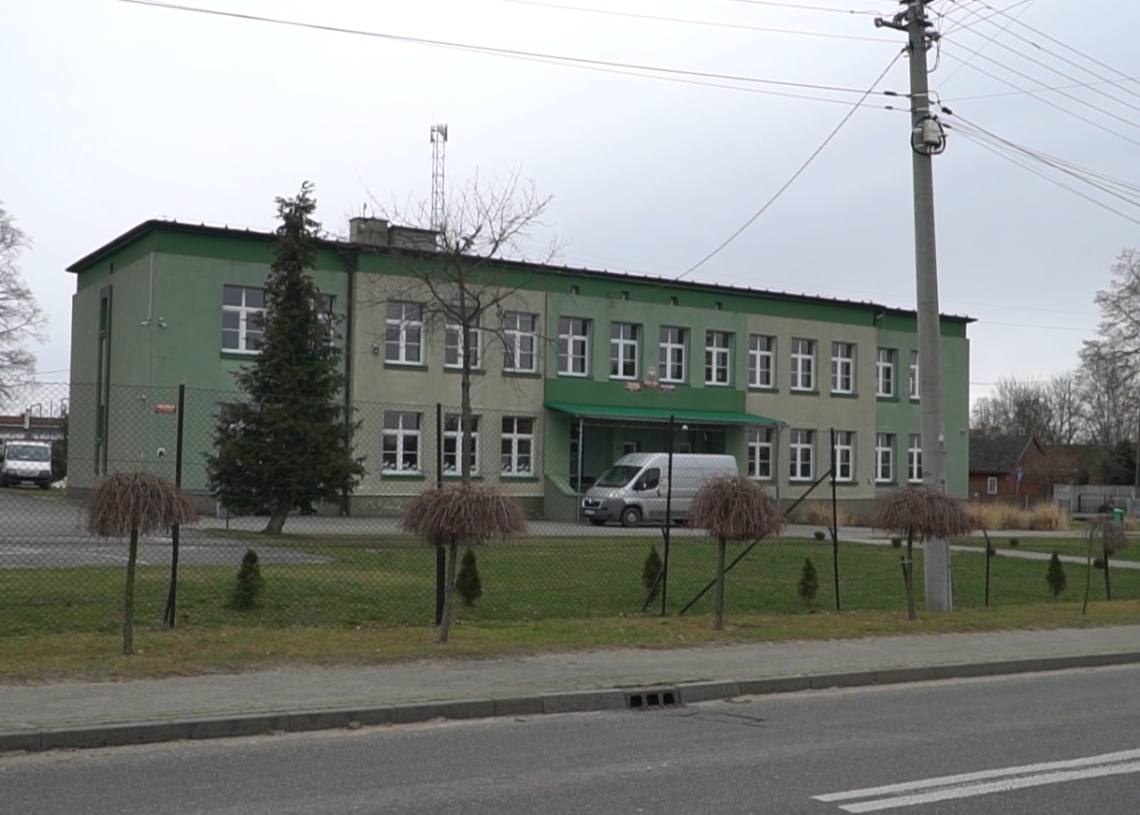 Dwie szkoły wiejskie w gminie Bolesławiec prawdopodobnie czeka likwidacja 1 Dwie szkoły wiejskie w gminie Bolesławiec prawdopodobnie czeka likwidacja