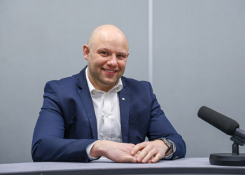 Tomasz Grzelak gościem Radia Łódź. Jak zagłosują wyborcy Konfederacji?