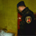 Bezdomność w Łódzkiem. Policja i straż miejska sprawdza pustostany i prosi o pomoc