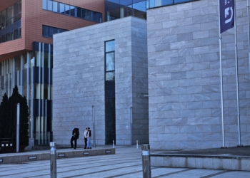Sesja na łódzkich uczelniach w pełni. Natłok pracy dla studentów