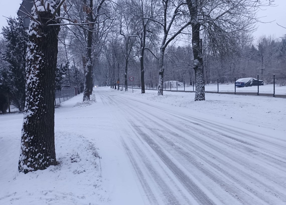 Zima w Łodzi. Jak drogowcy radzą sobie z kolejnym atakiem?