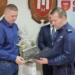 W ostatniej chwili uratował samochód na przejeździe kolejowym w Starej Wsi. Teraz otrzymał podziękowania [WIDEO]