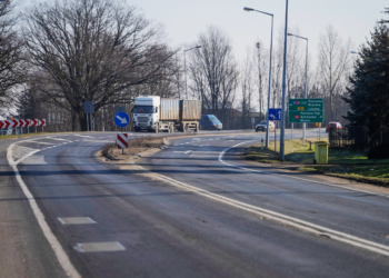 Rusza przebudowa drogi wojewódzkiej w gminie Sokolniki
