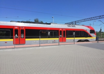 Śmiertelne potrącenie na torach w Łodzi. Nie żyje młody mężczyzna