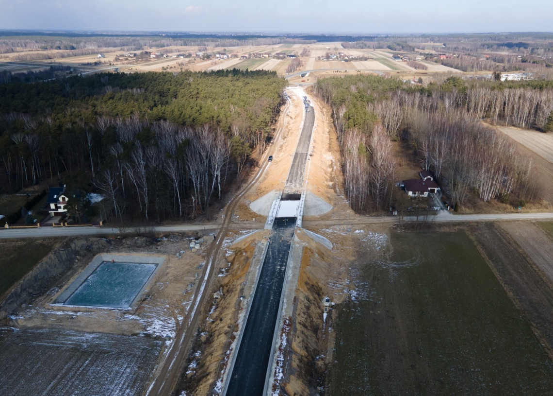 Budowa wschodniej obwodnicy Bełchatowa. Nowy odcinek DW 484 ma być gotowy jeszcze w tym roku 1 Wschodnia obwodnica Bełchatowa