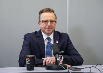 Niższe rachunki za energię i przyszłość programu SAFE. Dariusz Joński gościem Radia Łódź