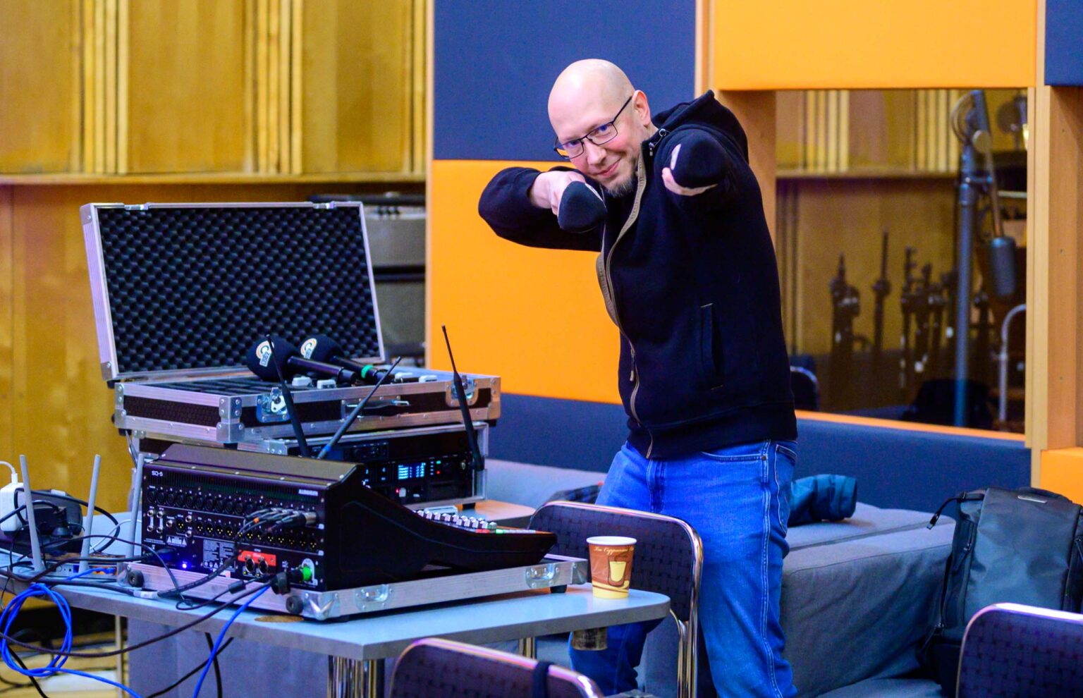 Jazzowa Sesja odsluchowa w Radiu Lodz Fot Sebastian Szwajkowski 1
