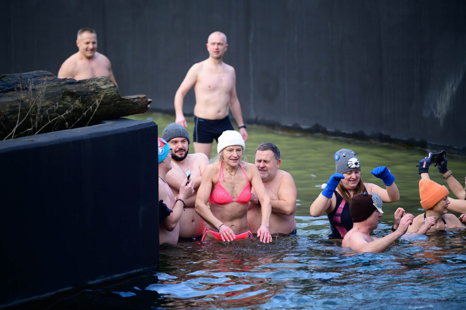 Morsowanie w lodzkim zoo Fot Sebastian Szwajkowski 17