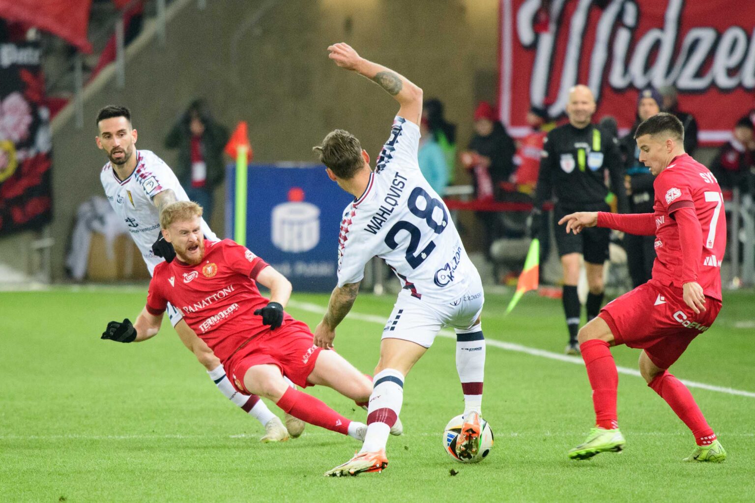 Widzew Lodz vs Pogon Szczecin Fot Sebastian Szwajkowski 13