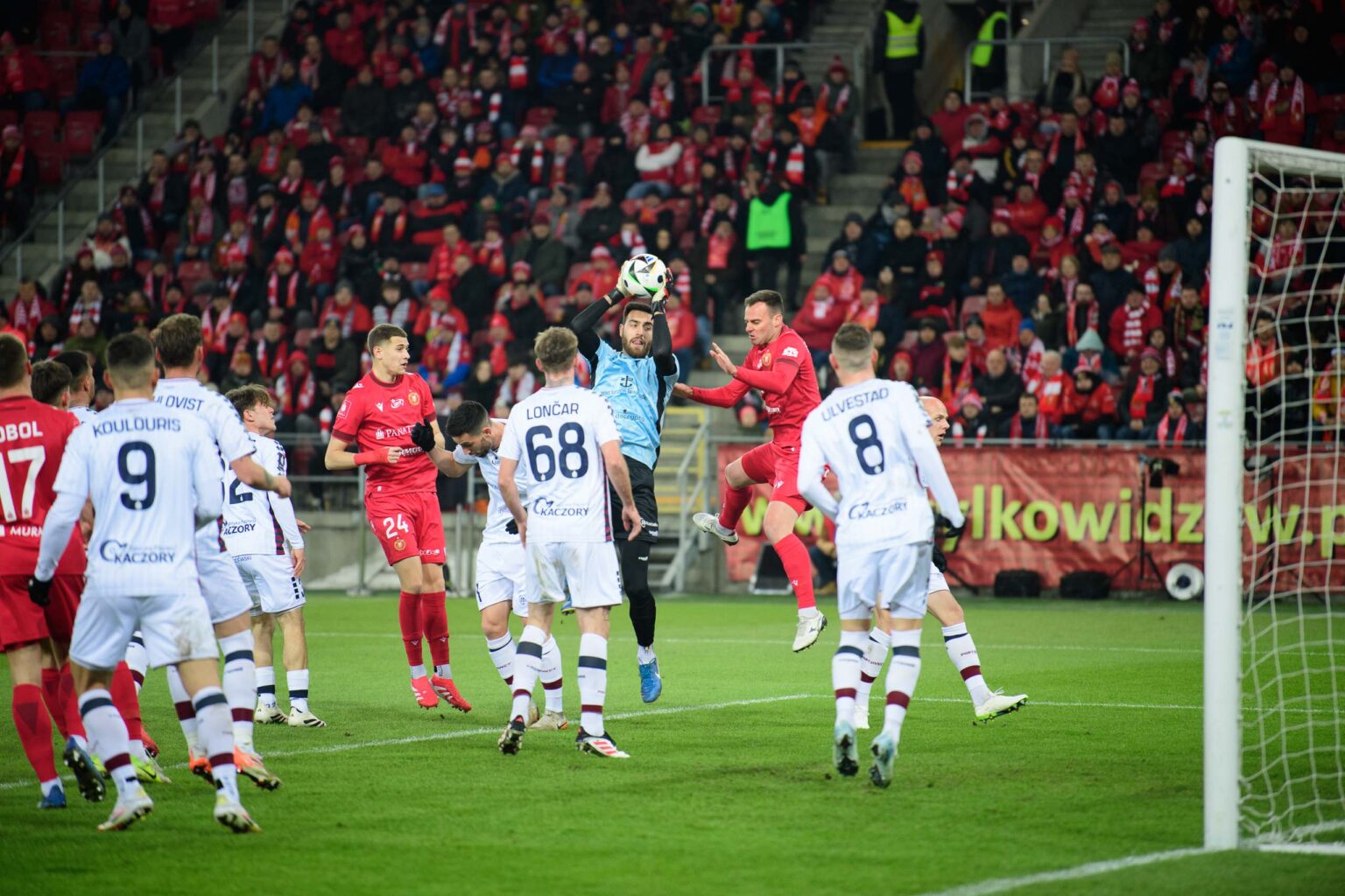 Widzew Lodz vs Pogon Szczecin Fot Sebastian Szwajkowski 26