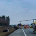 Dachował na autostradzie A1. Policja apeluje o ostrożność 10 Dachował na autostradzie A1. Policja apeluje o ostrożność