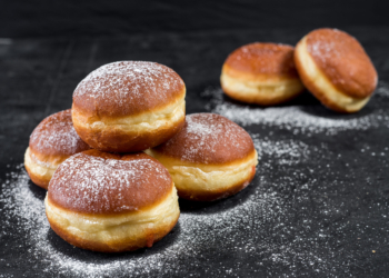 Do wygrania rodzinne paczki z pączkami