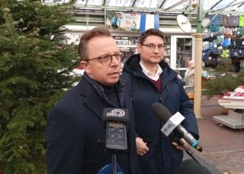 Miliony złotych na media społecznościowe. Dariusz Joński zarzuca Karolowi Nawrockiemu niegospodarność