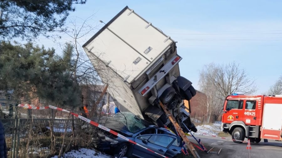 Wypadek w gminie Góra Św. Małgorzaty. 4 osoby ranne 1 Wypadek w gminie Góra Św. Małgorzaty