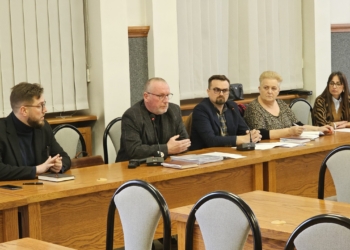 Opłata targowa w Piotrkowie Trybunalskim. Konsultacje kupców z władzam