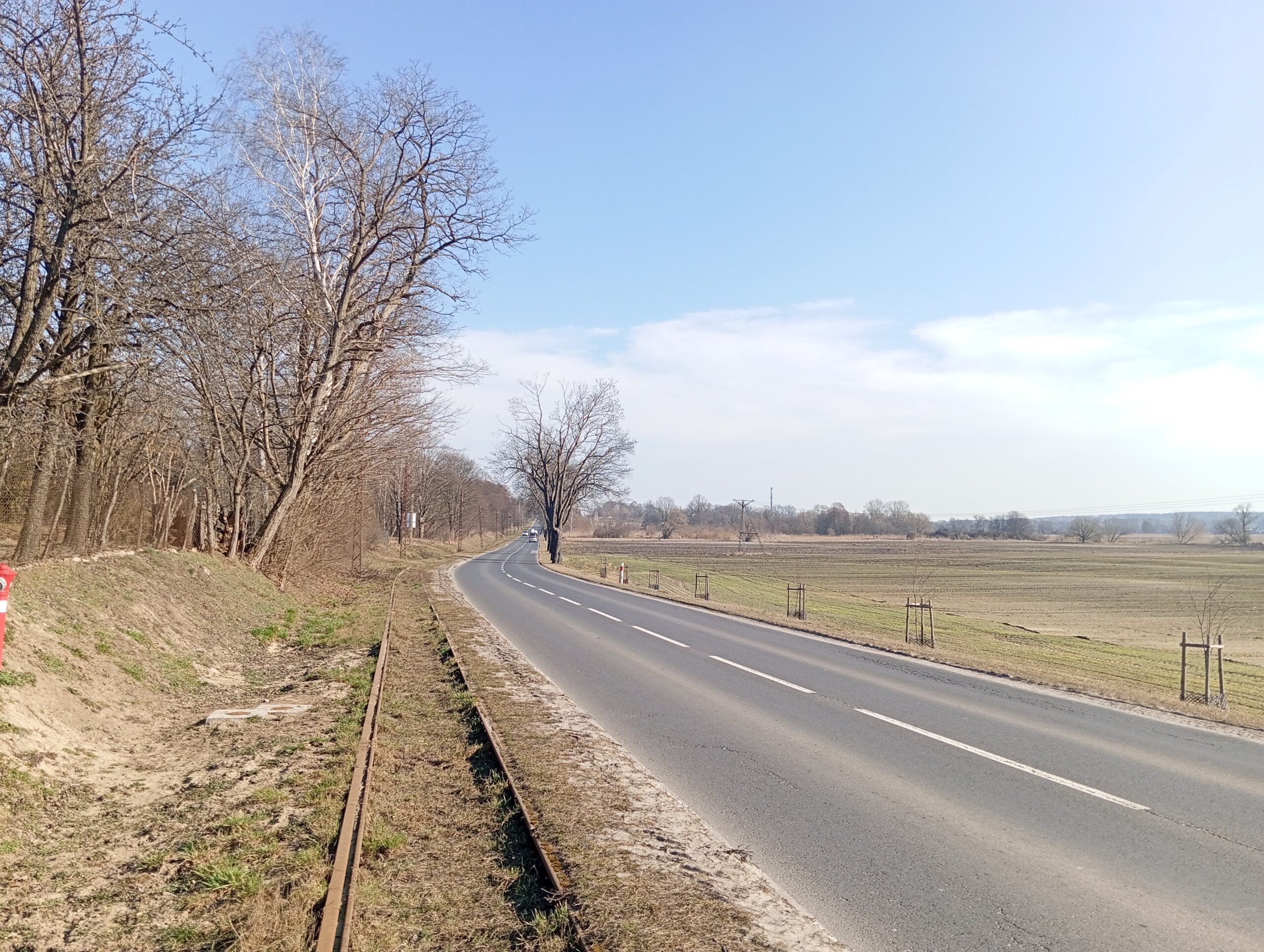 Ścieżka rowerowa zamiast tramwaju? Przyszłość torowiska między Lutomierskiem a Konstantynowem Łódzkim 2 Ścieżka rowerowa zamiast tramwaju? Przyszłość torowiska między Lutomierskiem a Konstantynowem Łódzkim