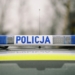 Prowadził samochód z trójką dzieci pod wpływem narkotyków. Na liczniku miał 105 km/h 10 Samochód wjechał w ogrodzenie na Górnej. Do jego zatrzymania policjanci musieli użyć broni