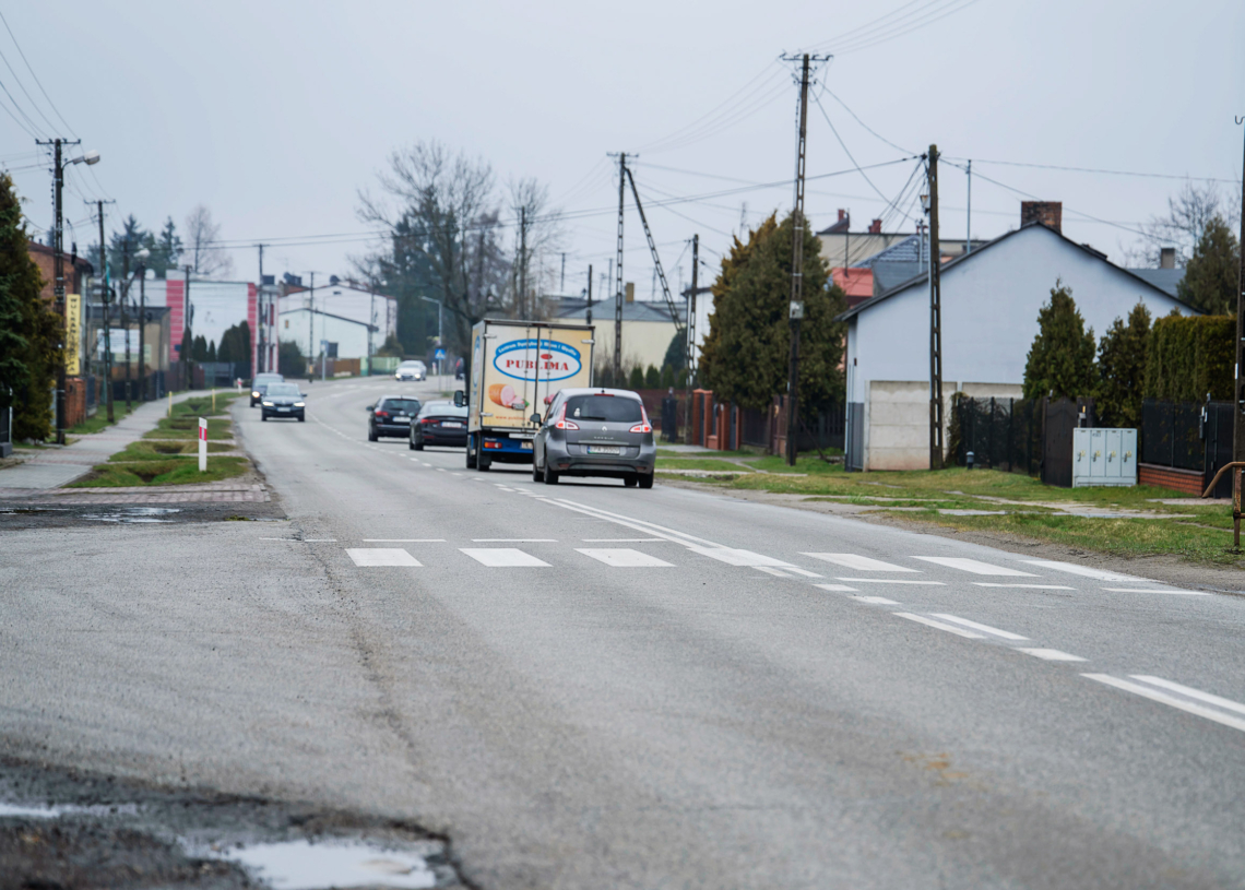 Poprawa bezpieczeństwa w powiecie pabianickim. Powstaną dwa nowe przejścia dla pieszych