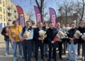 Dzień Kobiet 2025. Kwiaty od Lewicy