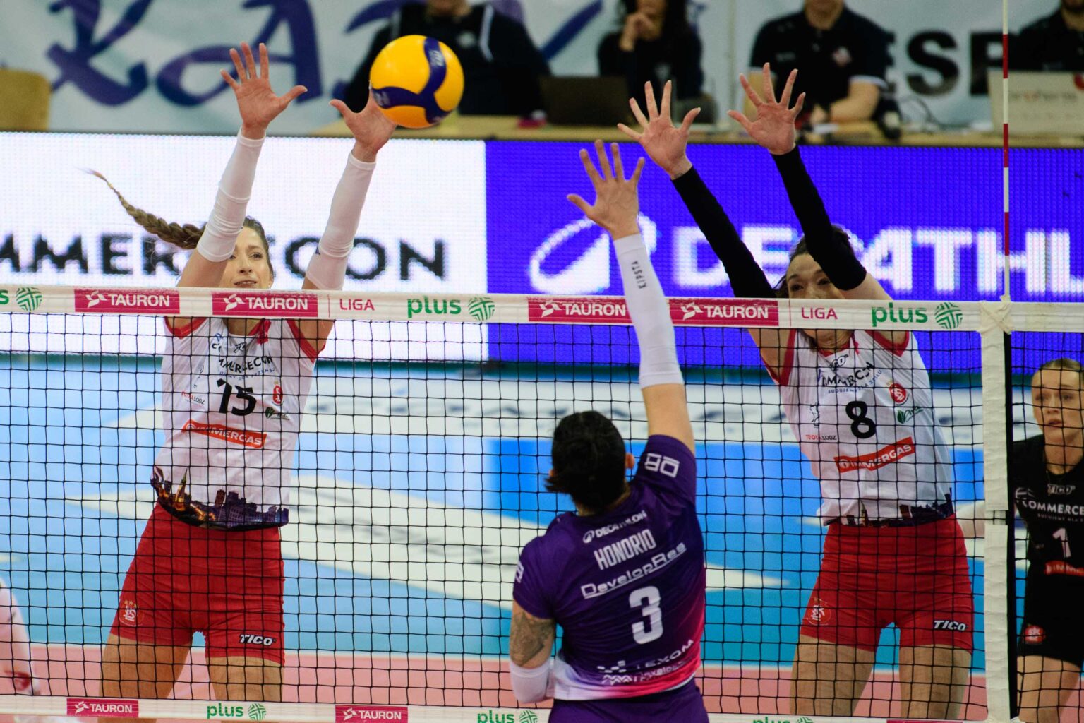 LKS Commercecon vs Developres Rzeszow Fot Sebastian Szwajkowski 10
