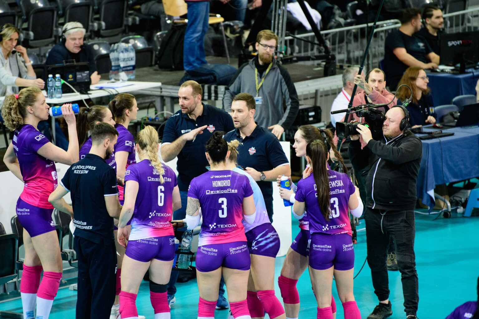 LKS Commercecon vs Developres Rzeszow Fot Sebastian Szwajkowski 18