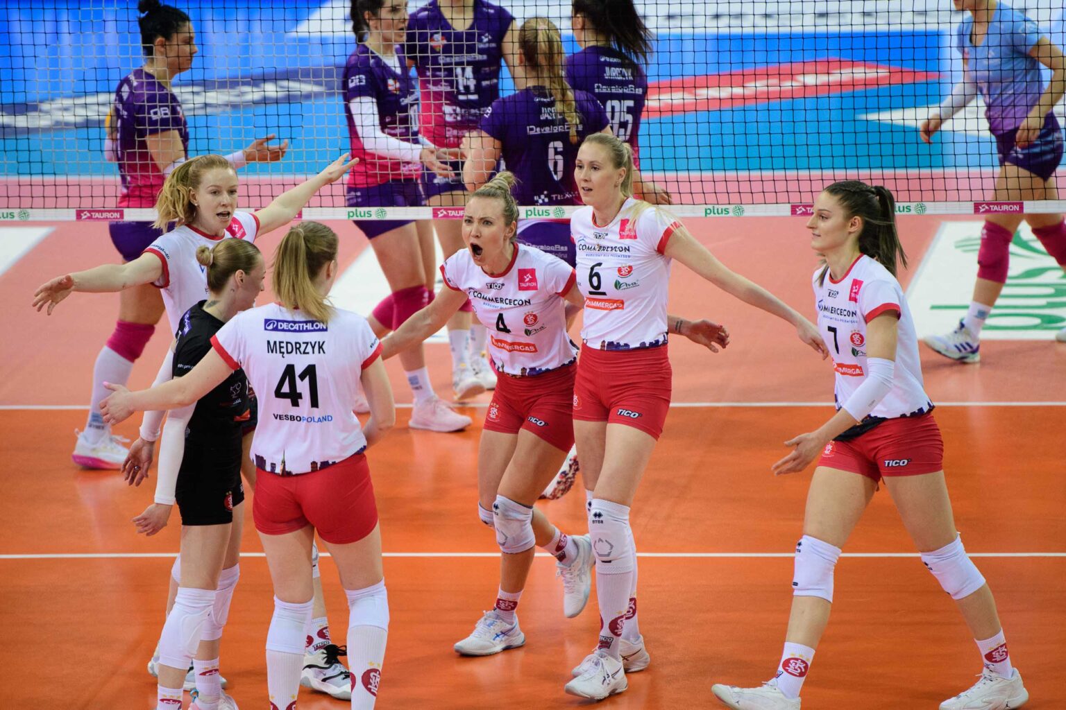 LKS Commercecon vs Developres Rzeszow Fot Sebastian Szwajkowski 27