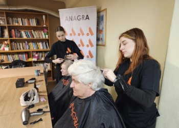 Salon piękności dla bezdomnych w łódzkiej Caritas