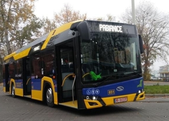 Pabianice: darmowa komunikacja miejska dla 70-latków