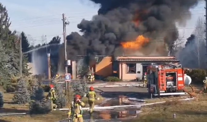 Pożar rozlewni rozcieńczalników pod Ozorkowem