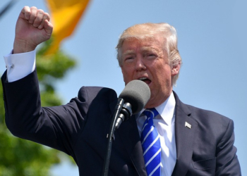 Półtora miesiąca rządów Donalda Trumpa
