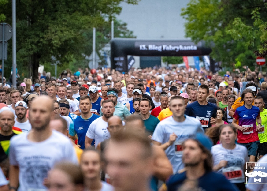 Bieg Fabrykanta 2025. Więcej kategorii wiekowych, uruchomiono zapisy