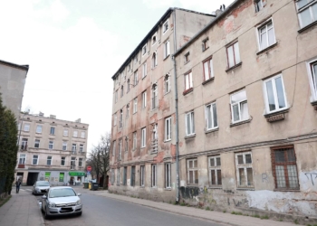 Miasto wyburzy, żeby zbudować. Wiemy, gdzie ma powstać 300 mieszkań komunalnych na Bałutach