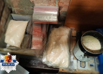 Radomsko: Miał przy sobie blisko 2 kg narkotyków. Teraz grozi mu 10 lat więzienia