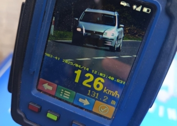 Jechał 126 km/h w terenie zabudowanym. Jak się okazało, był pijany