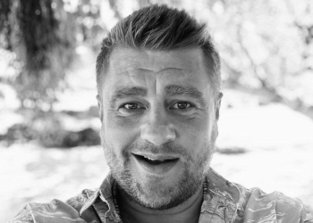 Odszedł Tomasz Jakubiak. Zmagał się z chorobą onkologiczną na oczach całej Polski