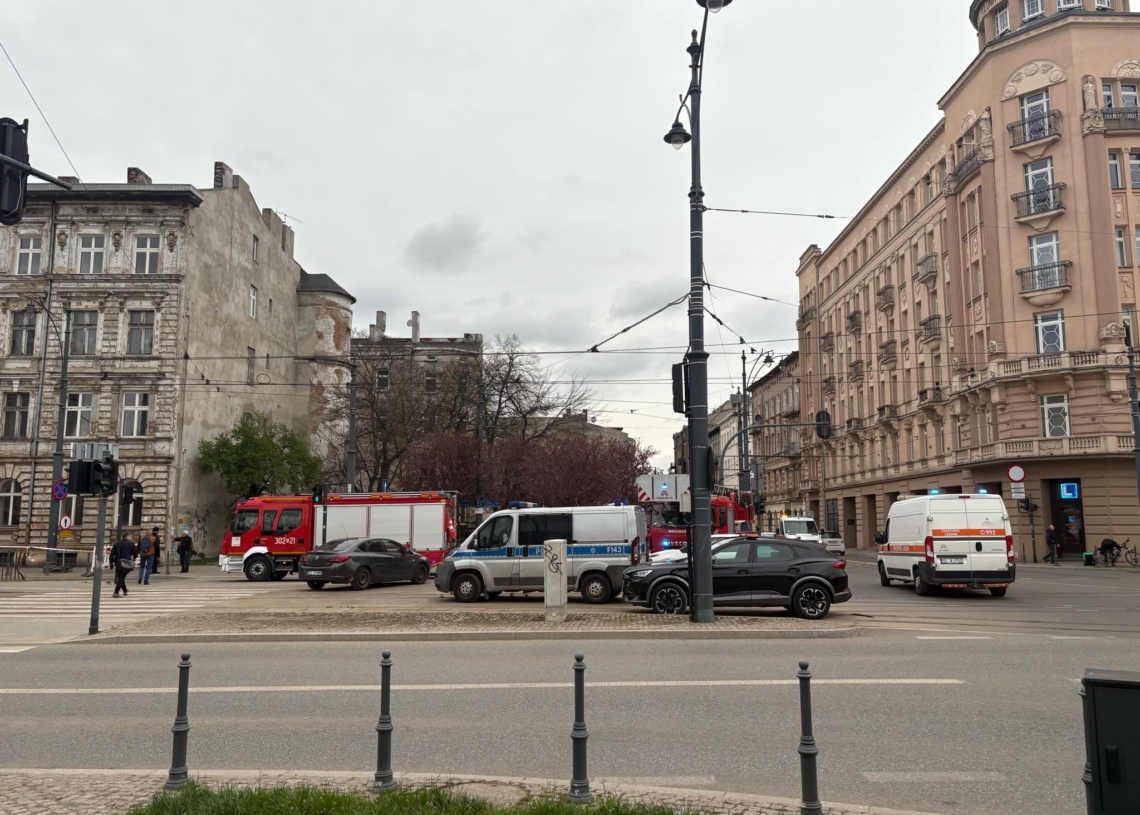 W kamienicy przy Narutowicza uszkodził się strop. Ewakuowano część mieszkańców