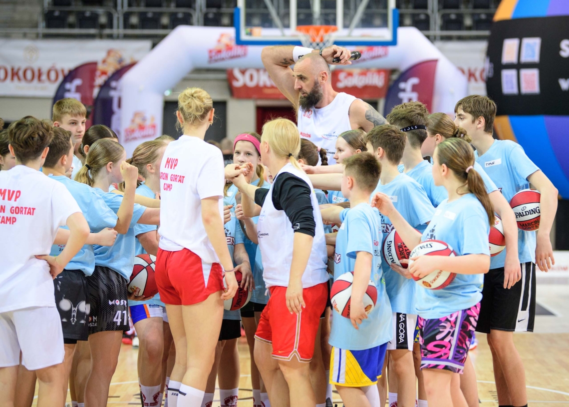 Adepci koszykówki trenowali pod okiem legendy. 18. edycja Marcin Gortat Camp [ZDJĘCIA]