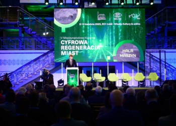 Otwarcie Kongresu Cyfrowej regeneracji miast Fot Sebastian Szwajkowski 1