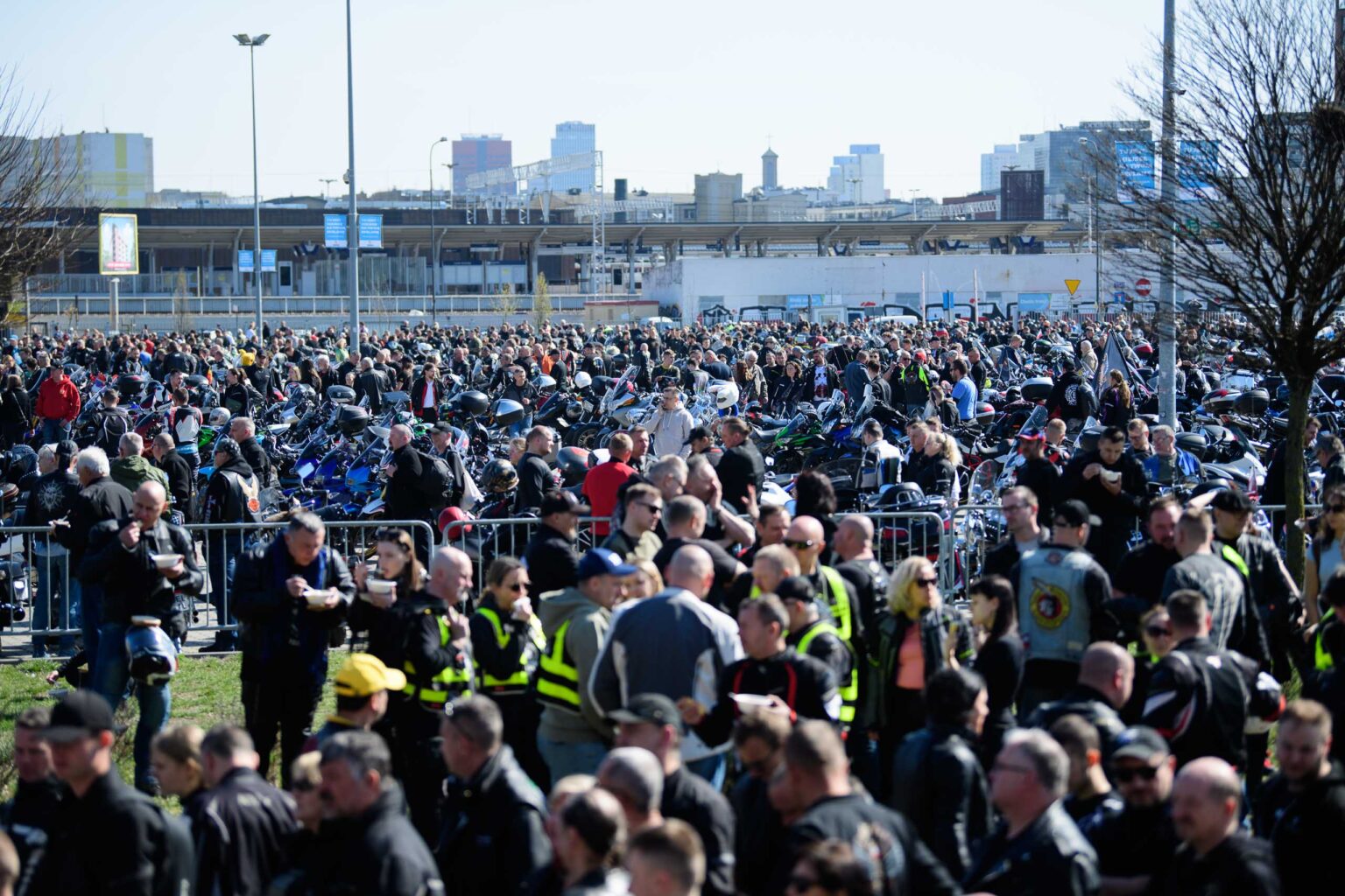 Otwarcie sezonu motocyklowego 2025 Fot Sebastian Szwajkowski 13
