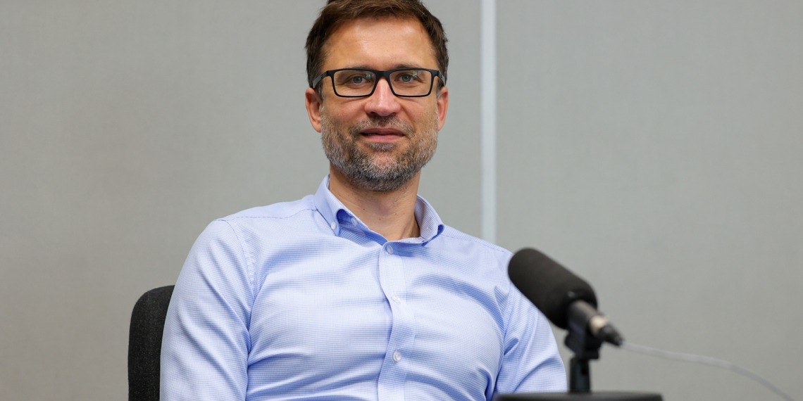 Mówił o “trumnie na kółkach”. Łódzki adwokat Paweł K. skazany na 2 lata więzienia
