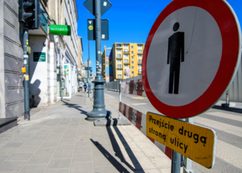 Zamyka się kolejny lokal na zamkniętej dla ruchu Sienkiewicza. Tym razem cukiernia